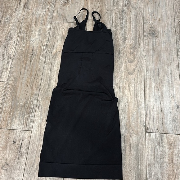 Spanx By Sara Blakely Shaping Slip Dress Nude Color Women’s SIZE Medium - Picture 9 of 9